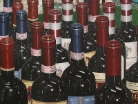 kara-paco-wine-bottle-painting