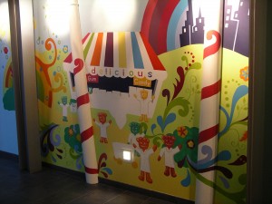 Welcome mural with installation of columns